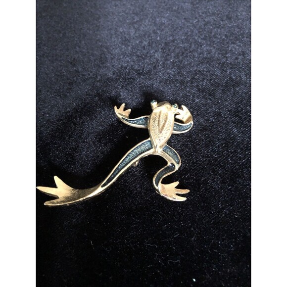 Vintage Gerrys Frog Pin Brooch Green Enamel Gold Tone - Picture 2 of 6